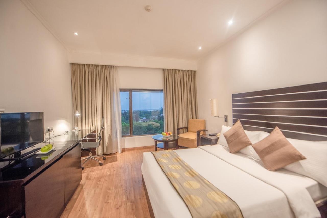Vivanta Colombo, Airport Garden Seeduwa Eksteriør billede