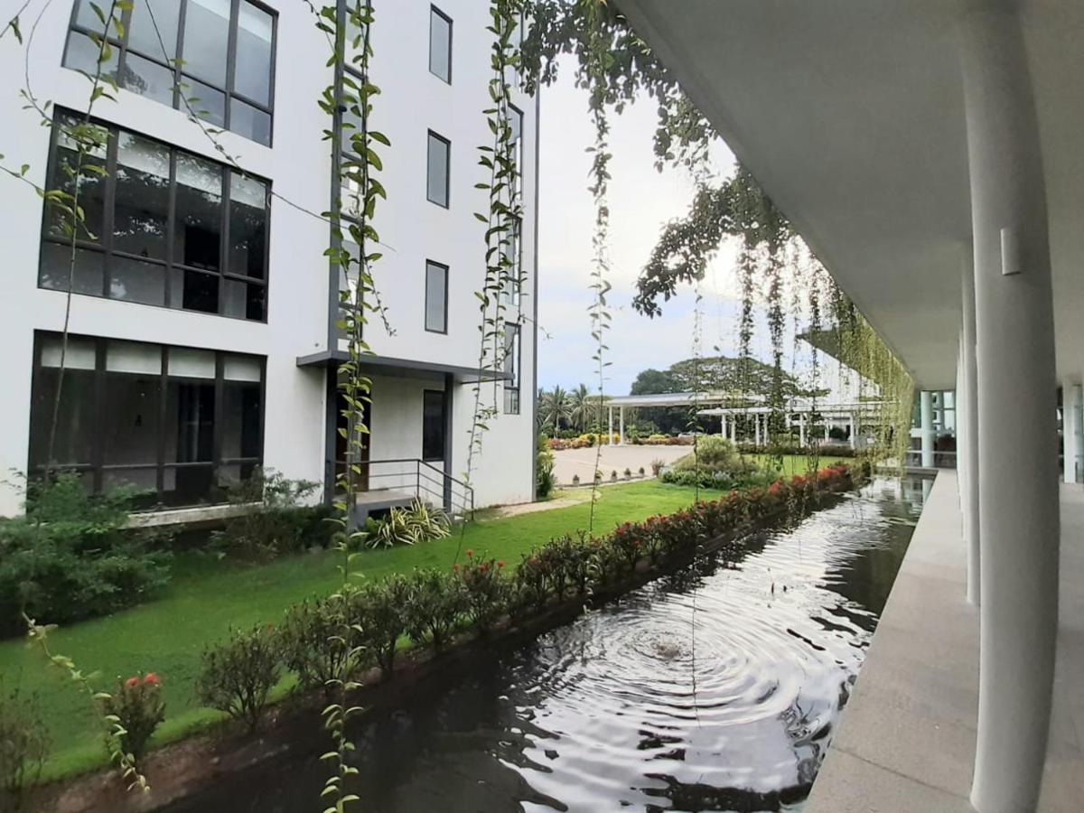 Vivanta Colombo, Airport Garden Seeduwa Eksteriør billede